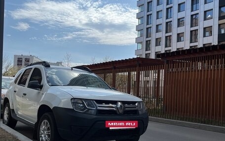 Renault Duster I рестайлинг, 2017 год, 1 250 000 рублей, 3 фотография