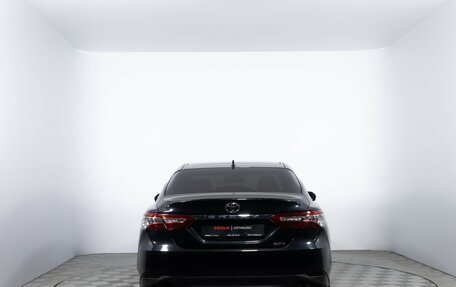 Toyota Camry, 2022 год, 3 590 000 рублей, 6 фотография