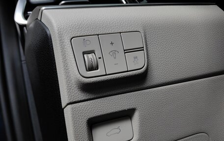 KIA K5, 2020 год, 2 620 000 рублей, 21 фотография
