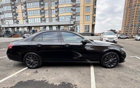 Mercedes-Benz E-Класс, 2017 год, 2 250 000 рублей, 8 фотография