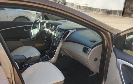 Hyundai i30 II рестайлинг, 2014 год, 1 380 000 рублей, 13 фотография