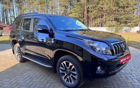 Toyota Land Cruiser Prado 150 рестайлинг 2, 2012 год, 3 050 000 рублей, 5 фотография