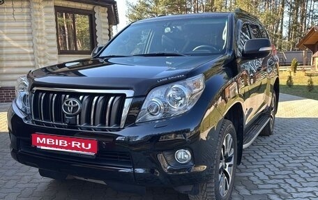 Toyota Land Cruiser Prado 150 рестайлинг 2, 2012 год, 3 050 000 рублей, 7 фотография