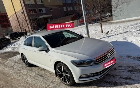 Volkswagen Passat B8 рестайлинг, 2019 год, 2 800 000 рублей, 2 фотография