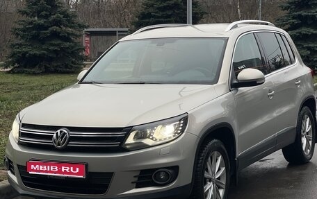 Volkswagen Tiguan I, 2012 год, 1 800 000 рублей, 1 фотография