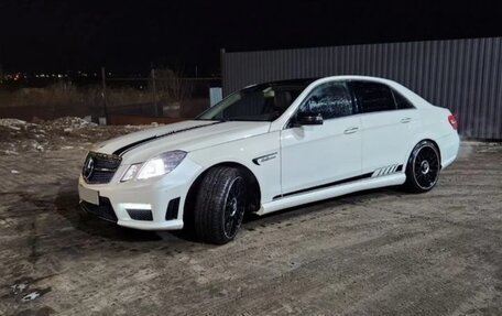 Mercedes-Benz E-Класс, 2011 год, 1 900 000 рублей, 5 фотография