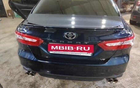 Toyota Camry, 2019 год, 3 400 000 рублей, 3 фотография