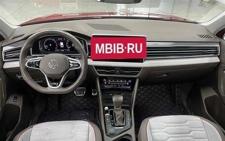 Volkswagen Tiguan II, 2021 год, 3 390 000 рублей, 11 фотография