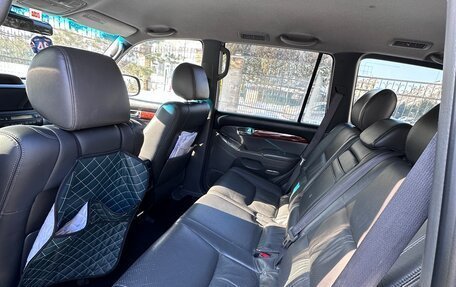 Toyota Land Cruiser Prado 120 рестайлинг, 2006 год, 2 390 000 рублей, 6 фотография