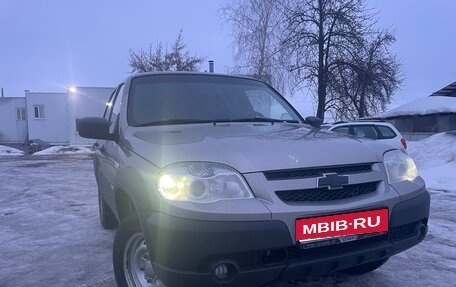 Chevrolet Niva I рестайлинг, 2013 год, 520 000 рублей, 1 фотография