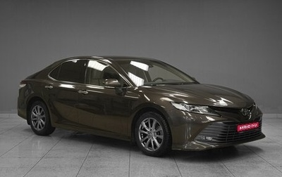 Toyota Camry, 2018 год, 2 699 000 рублей, 1 фотография