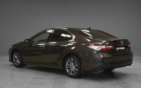 Toyota Camry, 2018 год, 2 699 000 рублей, 2 фотография