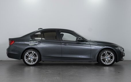 BMW 3 серия, 2015 год, 2 054 000 рублей, 5 фотография