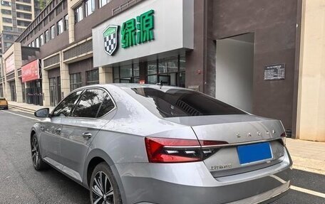 Skoda Superb III рестайлинг, 2024 год, 2 203 000 рублей, 4 фотография