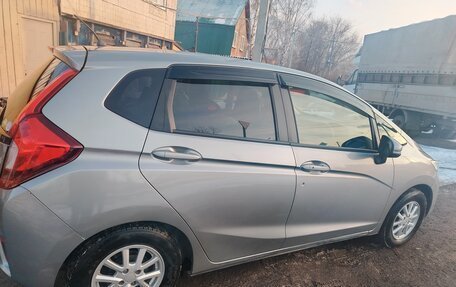 Honda Fit III, 2013 год, 980 000 рублей, 10 фотография