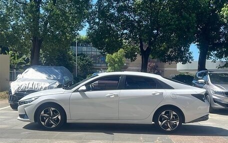Hyundai Elantra, 2022 год, 1 205 000 рублей, 4 фотография