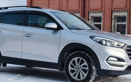 Hyundai Tucson III, 2017 год, 2 012 000 рублей, 4 фотография