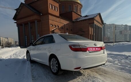 Toyota Camry, 2018 год, 1 800 000 рублей, 6 фотография