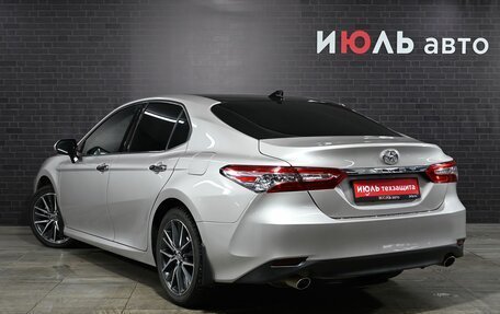 Toyota Camry, 2022 год, 4 280 000 рублей, 4 фотография