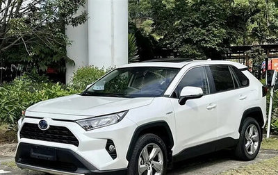 Toyota RAV4, 2021 год, 2 620 000 рублей, 1 фотография