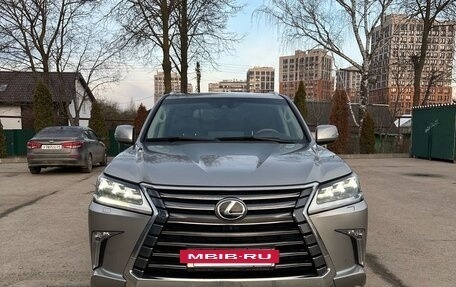 Lexus LX III, 2016 год, 8 200 000 рублей, 7 фотография