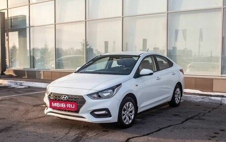 Hyundai Solaris II рестайлинг, 2017 год, 1 028 932 рублей, 2 фотография