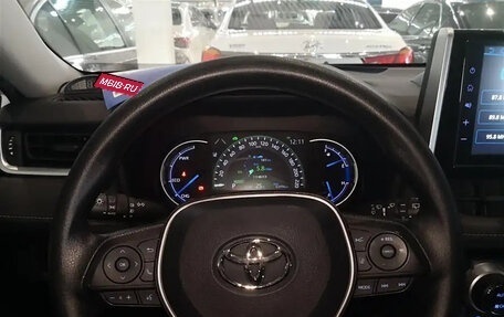 Toyota RAV4, 2021 год, 2 620 000 рублей, 11 фотография