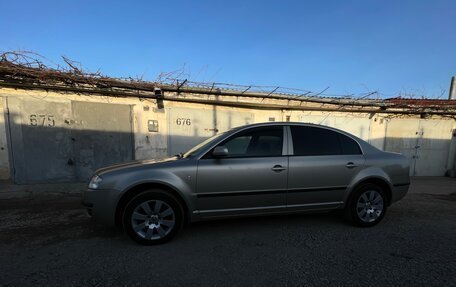 Skoda Superb III рестайлинг, 2005 год, 950 000 рублей, 3 фотография