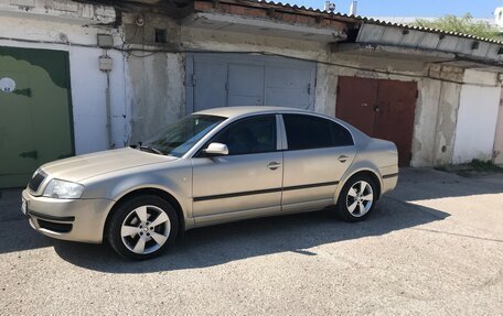 Skoda Superb III рестайлинг, 2005 год, 950 000 рублей, 33 фотография