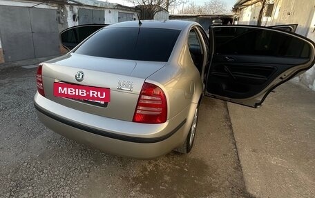 Skoda Superb III рестайлинг, 2005 год, 950 000 рублей, 27 фотография