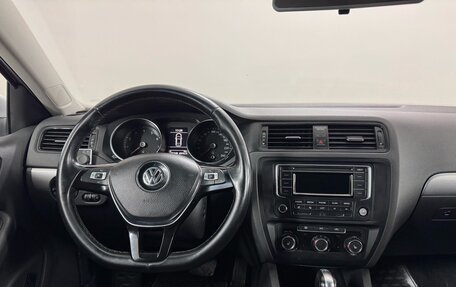 Volkswagen Jetta VI, 2015 год, 1 137 000 рублей, 10 фотография