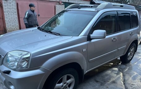 Nissan X-Trail, 2005 год, 850 000 рублей, 2 фотография