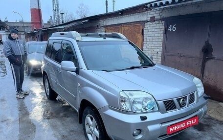 Nissan X-Trail, 2005 год, 850 000 рублей, 3 фотография