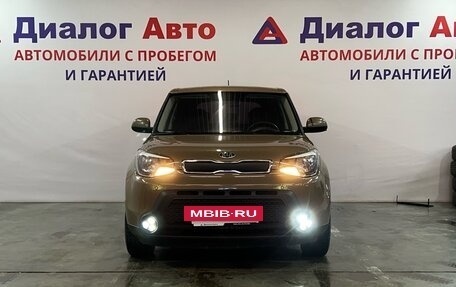 KIA Soul II рестайлинг, 2015 год, 700 000 рублей, 2 фотография