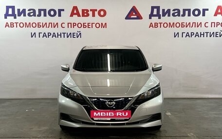 Nissan Leaf II, 2017 год, 1 600 000 рублей, 2 фотография