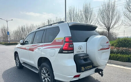 Toyota Land Cruiser Prado 150 рестайлинг 2, 2020 год, 5 300 000 рублей, 3 фотография