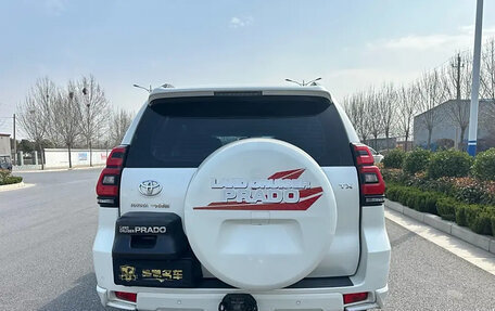 Toyota Land Cruiser Prado 150 рестайлинг 2, 2020 год, 5 300 000 рублей, 5 фотография