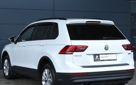 Volkswagen Tiguan II, 2019 год, 2 699 000 рублей, 4 фотография