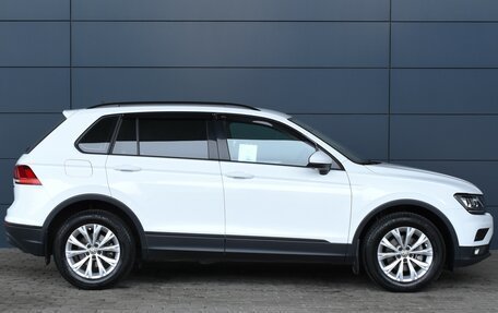 Volkswagen Tiguan II, 2019 год, 2 699 000 рублей, 7 фотография