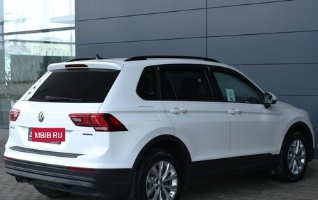 Volkswagen Tiguan II, 2019 год, 2 699 000 рублей, 6 фотография