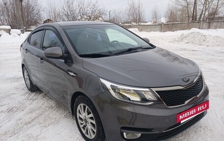 KIA Rio III рестайлинг, 2016 год, 1 050 000 рублей, 2 фотография