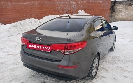 KIA Rio III рестайлинг, 2016 год, 1 050 000 рублей, 4 фотография