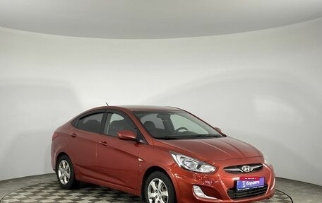 Hyundai Solaris II рестайлинг, 2012 год, 630 000 рублей, 3 фотография