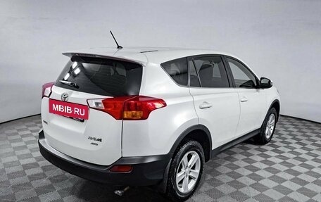 Toyota RAV4, 2013 год, 1 690 000 рублей, 5 фотография