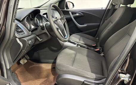 Opel Astra J, 2013 год, 750 000 рублей, 9 фотография