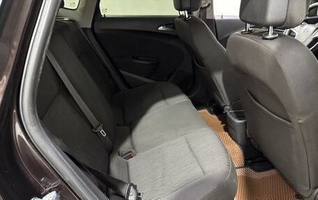 Opel Astra J, 2013 год, 750 000 рублей, 14 фотография