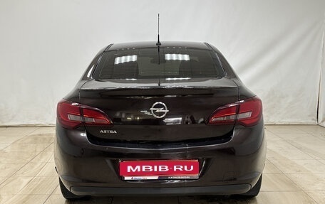 Opel Astra J, 2013 год, 750 000 рублей, 5 фотография