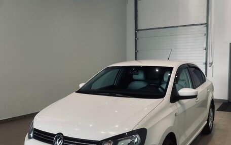 Volkswagen Polo VI (EU Market), 2012 год, 815 000 рублей, 1 фотография