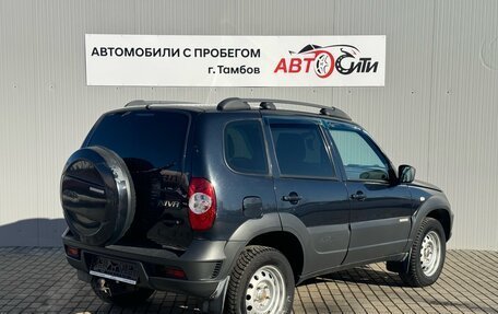 Chevrolet Niva I рестайлинг, 2016 год, 775 000 рублей, 5 фотография