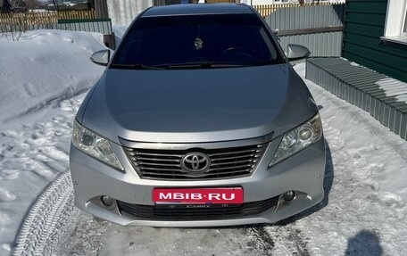 Toyota Camry, 2013 год, 2 000 000 рублей, 1 фотография